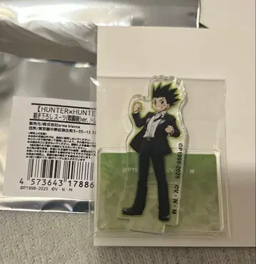 곤 트레이딩 아크릴 스탠드 그려내린 수트 전투 후