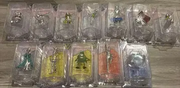 Happy 복권 Disney Platinum Ornament 2023