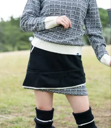 플리스 스트레치 스커트 블랙