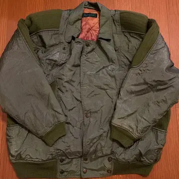 MA-1 스타일 자켓 올리브 그린