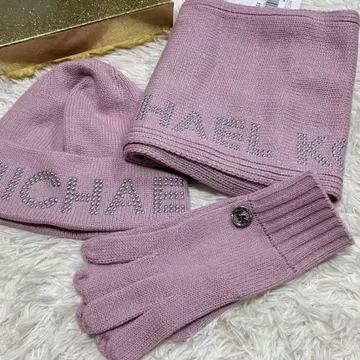 [ 새상품 ] 마이클코어스 니트 모자 장갑 머플러 3종 세트 핑크 보라색