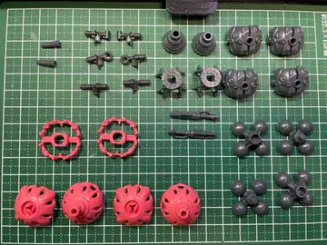 HG 빨간 건담 비트만 부품 컷팅 완료