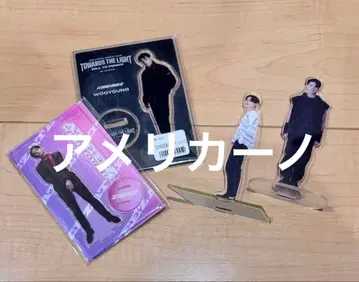 ATEEZ 우영 아크릴 스탠드