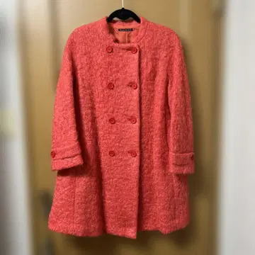 코랄 핑크 더블 버튼 모헤어 코트