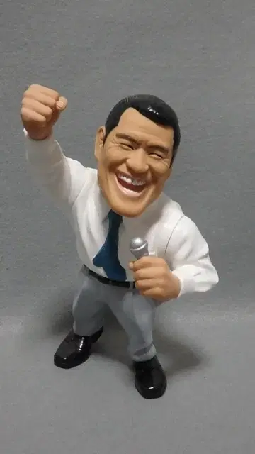 안토니오 이노키 HAO 소프트 비닐 피규어 마이크