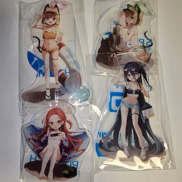 블루아카이브 게임개발부 수영 아크릴스탠드 세트