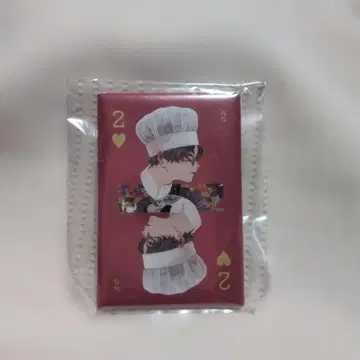 나토리 극장 캔뱃지 식탁