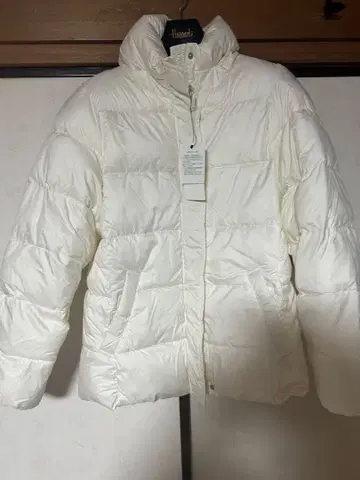 택 포함 미사용 화이트 다운 자켓 M 사이즈 경량 방한