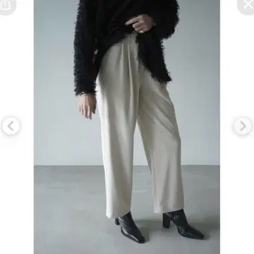 CLANE RIB STRIPE TUCK PANTS