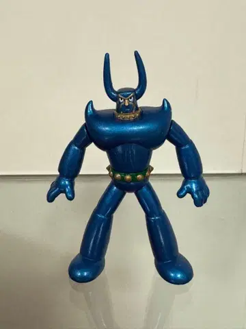 [ 새상품급 ] 철완 아톰 피규어 사상 최대의 로봇 플루토