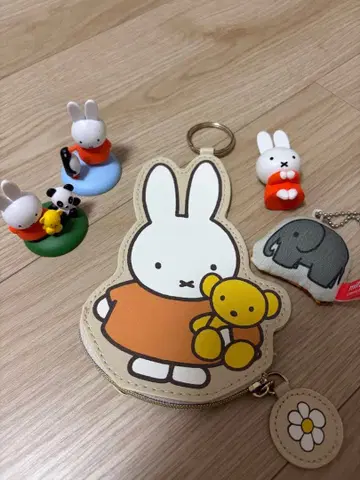 미피 파우치와 피규어 세트