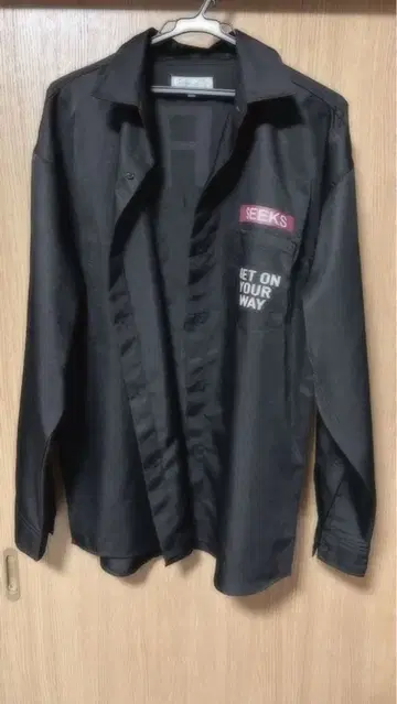 Growth by Grail 블랙 긴팔 셔츠