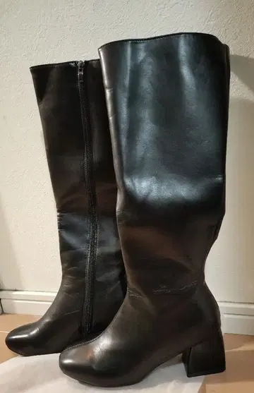 블랙 롱 부츠 지퍼 달린 인조 가죽