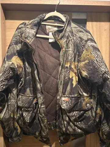 카모플라쥬 자켓 리얼트리