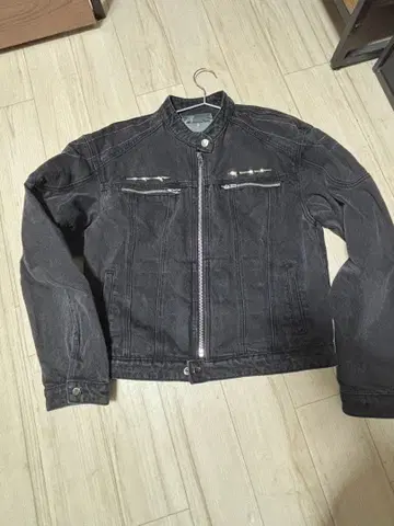 Argue culture 블랙 데님 자켓