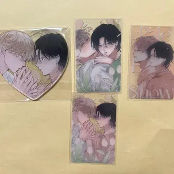 밑면이 넓어지는 콜라보 카페 How to melt 코스터 트레이딩 카드