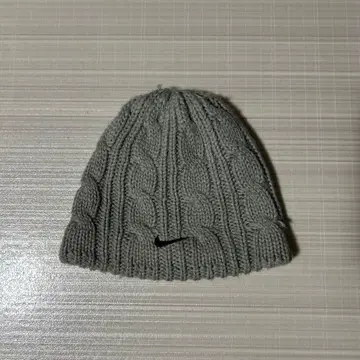 나이키 케이블 짜임 니트 모자 그레이