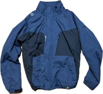 다운 자켓 테크 기믹