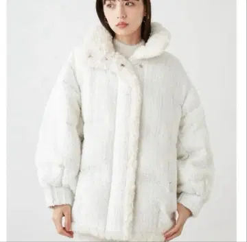 snidel 화이트 트위드 다운 자켓