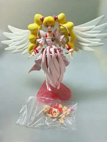 한정품 S.H.피규아트 프레쉬 프리큐어! 큐어 엔젤 피치