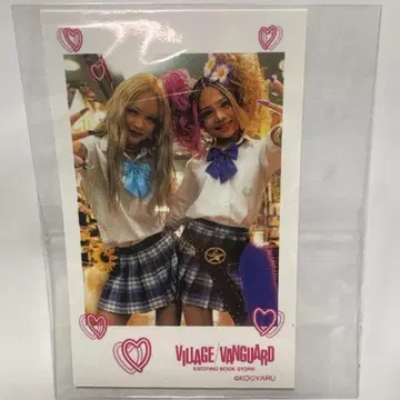 유나치 라라 폴라로이드풍 스티커 (전신)