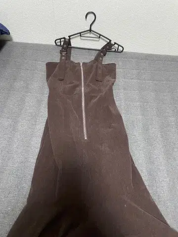 브라운 원피스
