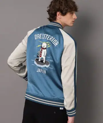 DRESSTERIOR 드레스토리아 아이스베어 수베니어 자켓