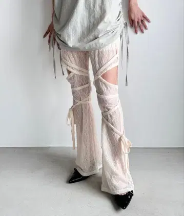 Y2K SYNAPSE FACTORY 슬릿 리본 팬츠 아이보리