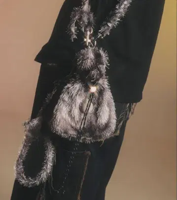 [ a2o ] 퍼프 파우치 월렛 체인