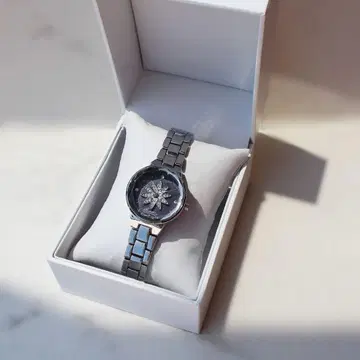 도호 엘리자베트 시시 스타 워치