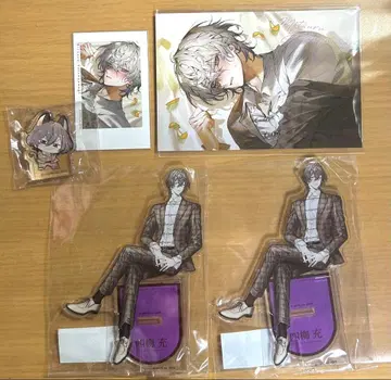 요나기 미츠루 아크릴 스탠드 폴라로이드 혜택