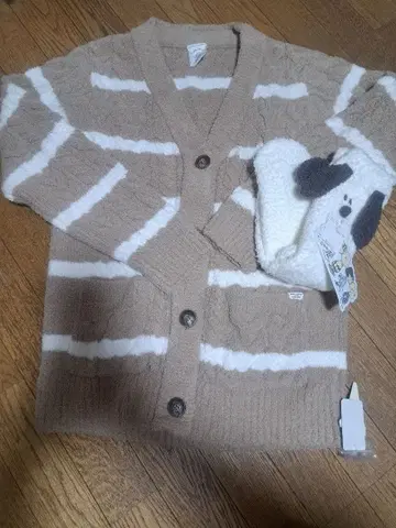 젤라피케 베이지 가디건 스누피 삭스 세트