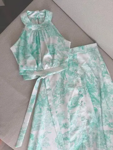 민트 그린 플로럴 셋업