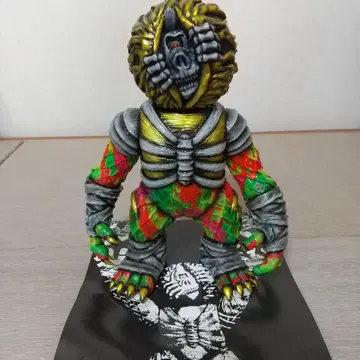 Blackbook toy MISHKA BEAST one off