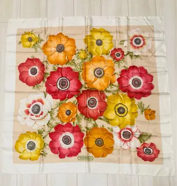 페라가모 스카프 실크 88 x 88cm