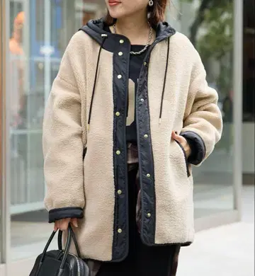 플리스 자켓 후드 부착 베이지/블랙 F 사이즈