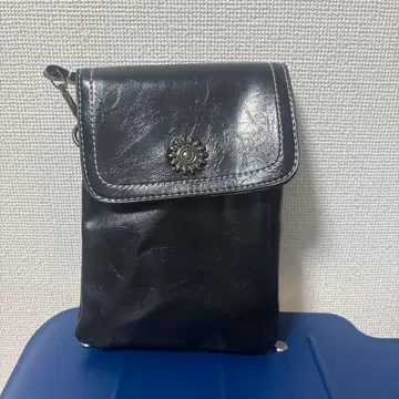 블랙 합성 피혁 숄더백