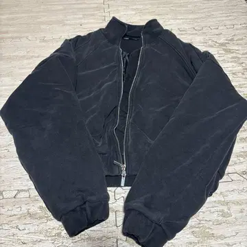 ZARA 블랙 크롭 자켓