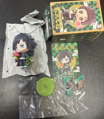 귀멸의 칼날 토미오카 기유 pop mart 팝마트