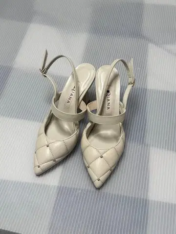 DIANA 다이애나 퀼팅 펌프스 베이지 아이보리 22