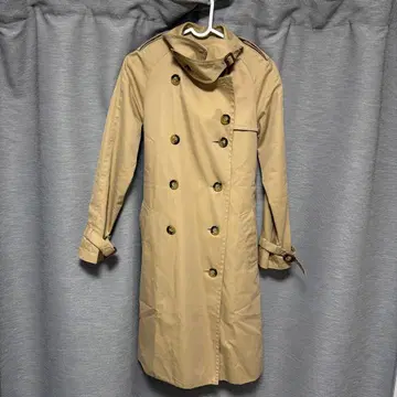 트렌치코트