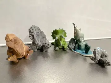 어깨 쿵 Fig. 쥬라기 월드 전종 세트