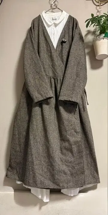 08Mab 08맵 새상품급 카슈쿨 원피스 겉옷 주름이 잘 가지 않는