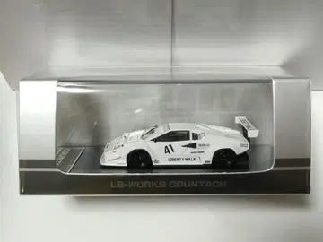 Vision64 1/64 람보르기니 카운타크 LBWK 화이트