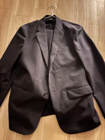 유니클로 UNIQLO 감동 자켓 감동 팬츠 수트 네이비 취업활동