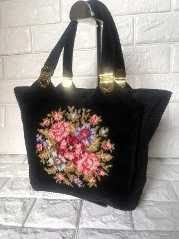 FELLER 꽃무늬 자수 페이러 핸드백 플라워 모티브 슈니르 직조