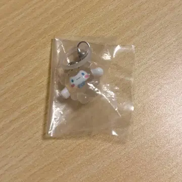 산리오 시나모롤 라떼곰 디자인 표식 액세서리