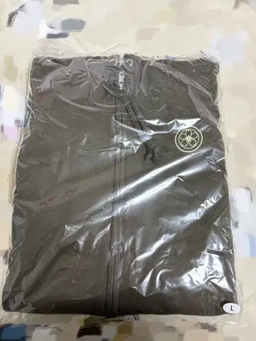 벚꽃 화충신 후드티 나침반