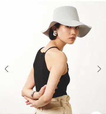 미사용품 라메종 드 릴리스 FINERA