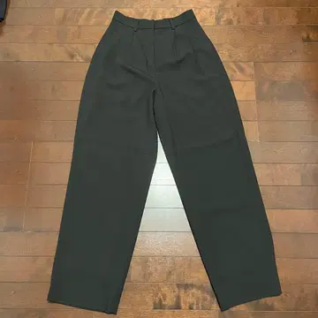 클라네 블랙 턱 와이드 팬츠 사이즈 XS